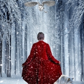 Christina Brunton – “Wolf Whisperer”