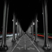 Dorothée (1) Img #1 Bir Hakeim Bridge Paris