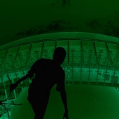 Hefty (1) Img #1 Weight of Progress