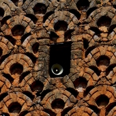 Hefty (1) Img #3 Voice in the Tower