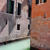 White-S (1) Img #4 Side Alley