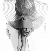 HM - Photography - Waxelbaum (1) Img #1  Lady in Hat