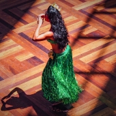 dp-24.-Nichole-Spates-–-“Hula-Dancer-with-Shadow”
