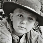 Tracey Lee Cassin – “Pensive Moment” – https://traceyleecassin.com/