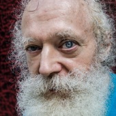 Elizabeth Hopta – “Man Searching?” – https://elizabethghopta.wixsite.com/designeportfolio/photo