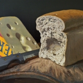 Gilmour (1) Img #2 Bread and Jarlsberg