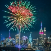 8th Place - Photo - Barrera (1) Img #3 Fireworks fo Lady Liberty