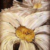 Raissa Urdiales – “Daisy Delight” –  www.raissagallery.com