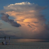 Anni Zhu - “Hadaha Lovers Beach” – 2946863231@qq.com