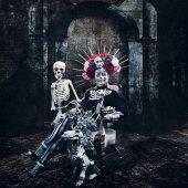 56-pd.-Ilona-Abou-Zolof-–-“Family-Gathering”